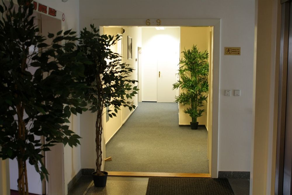 Mai Bohemia Hostel&apartment Praga