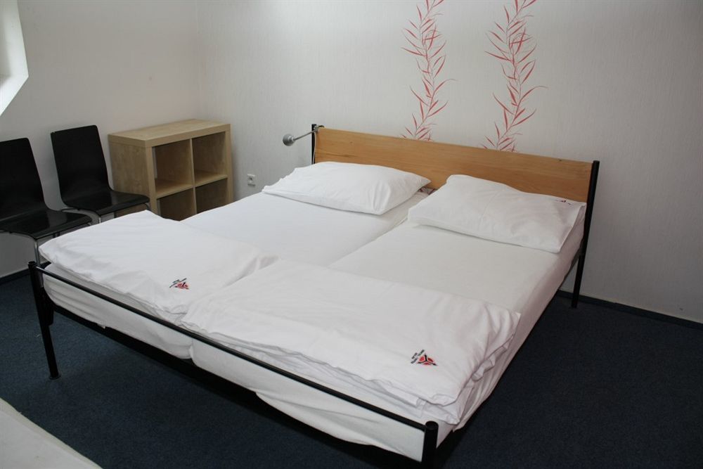 Mai Bohemia Hostel&apartment Praga
