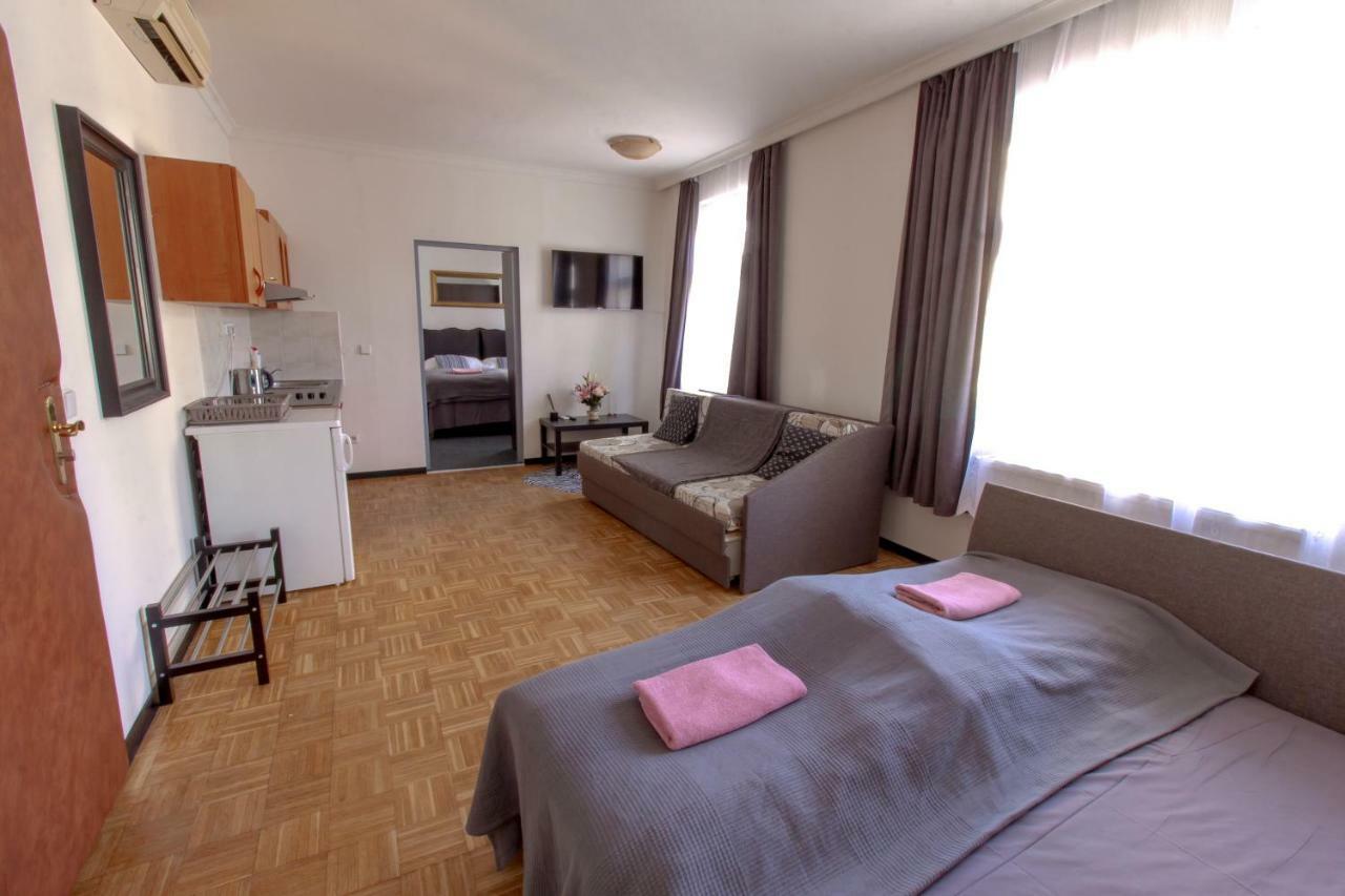 Mai Bohemia Hostel&apartment *